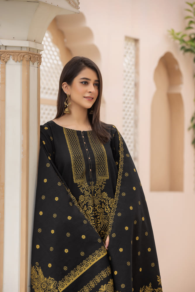 Zainab-Digital Printed Dyed Composed Jacquard Khaddar-Black-3PC - Branded Cut Pieces