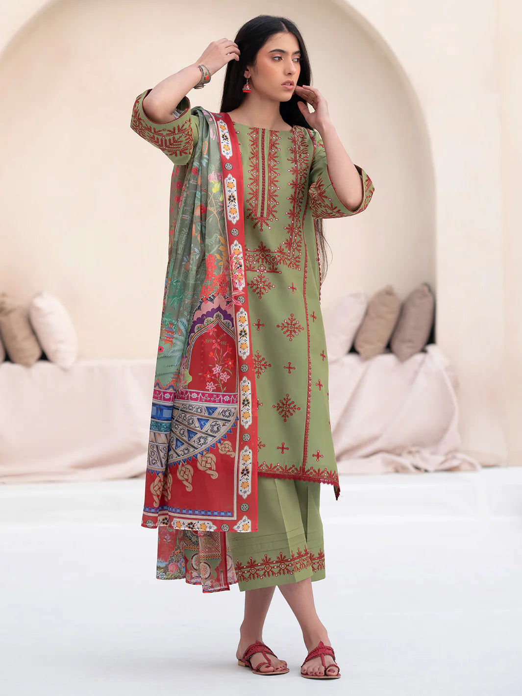 BINIL-AINA-LUX-L-3PC-A-83