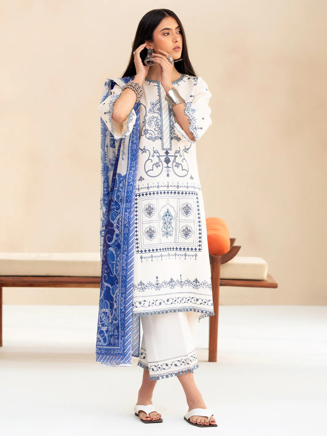 BINIL-AINA-LUX-L-3PC-B-85