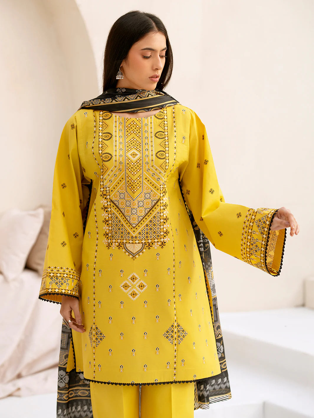 BINIL-AINA-LUX-L-3PC-B-86