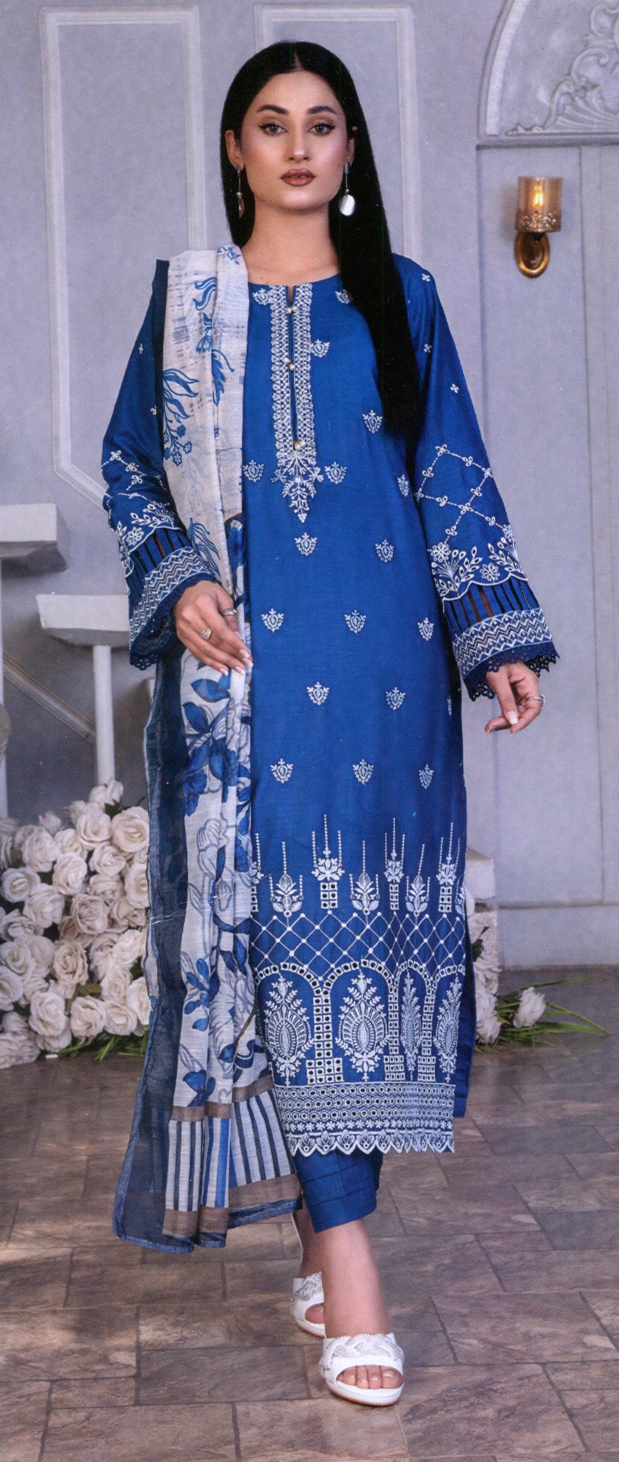 Noor Jahan Embroidered Unstitched Lawn 3pc MUSHQ