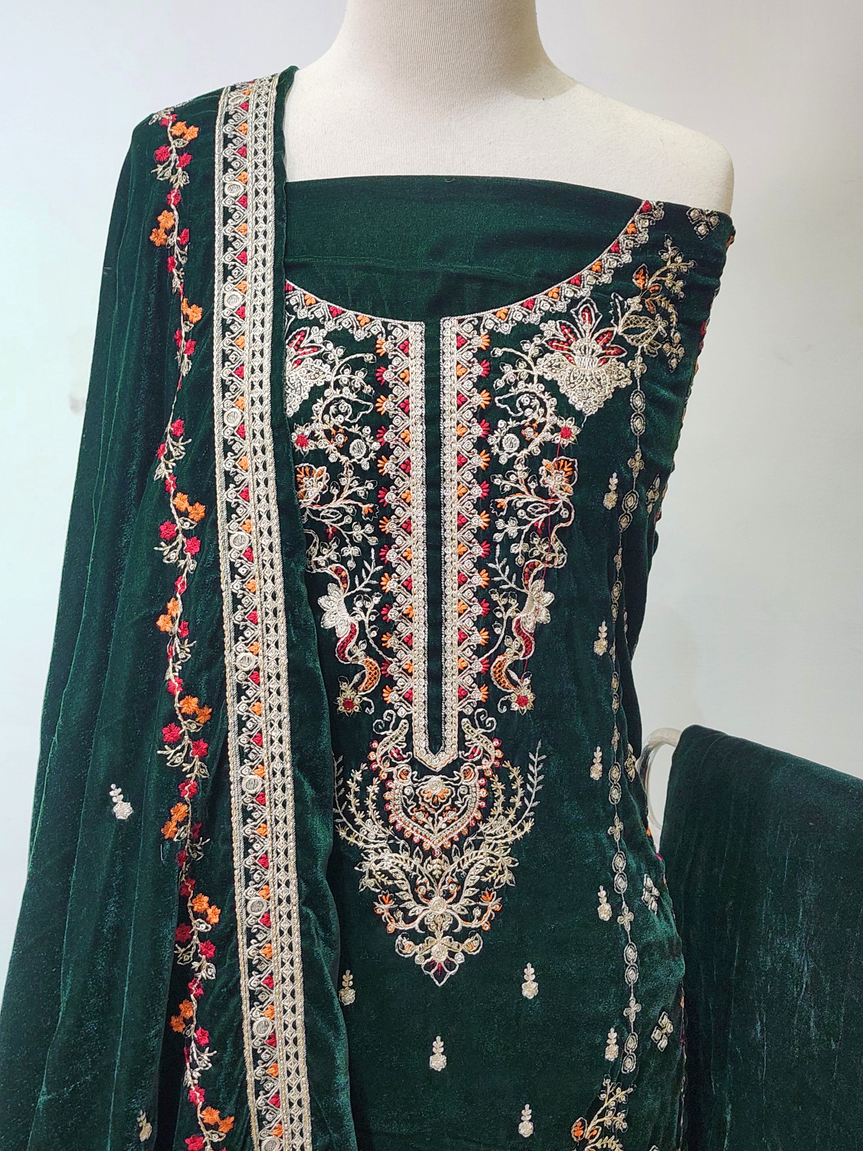 DSG-EMB-VELVET-149