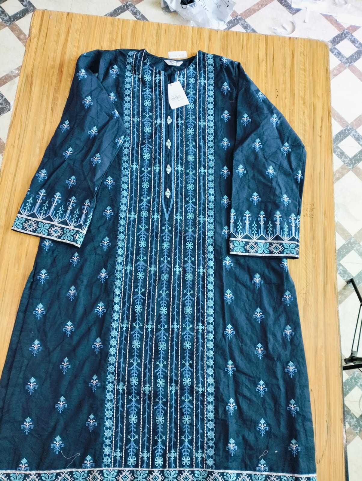EMB-MEDIUM-78