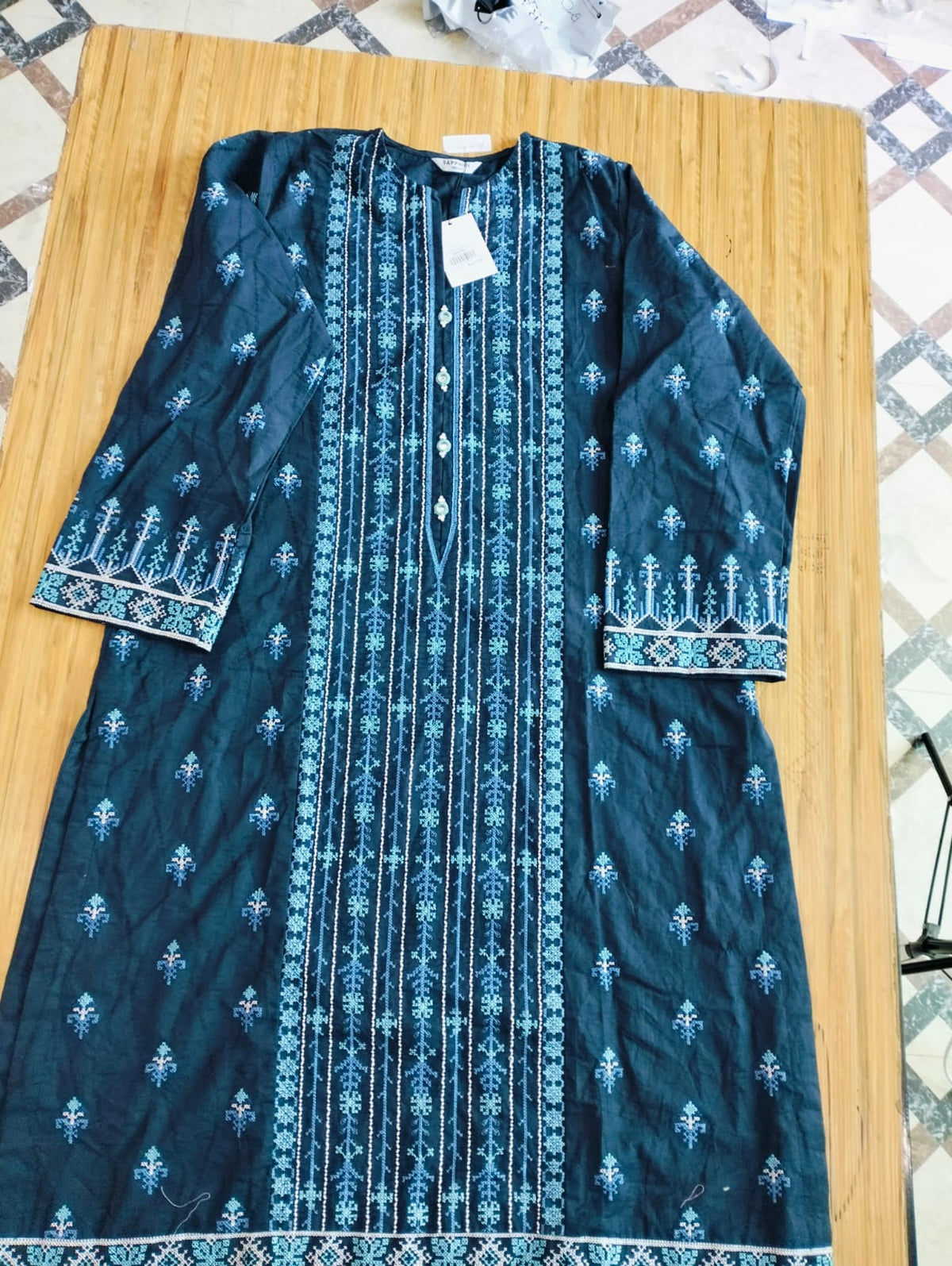 EMB-MEDIUM-78