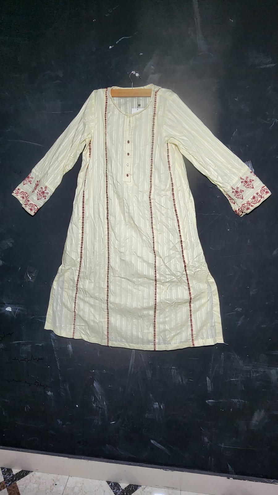 EMB-MEDIUM-85
