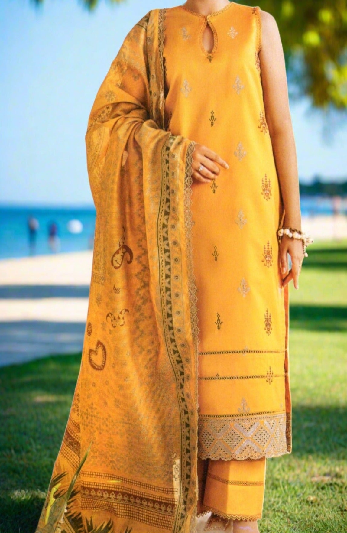 FL-FESTIVE-LAWN-Luxury-B-1