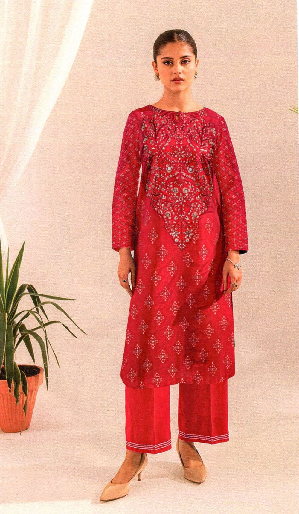 H&M-EMB-JAQ-LAWN-SHIRT-D-37