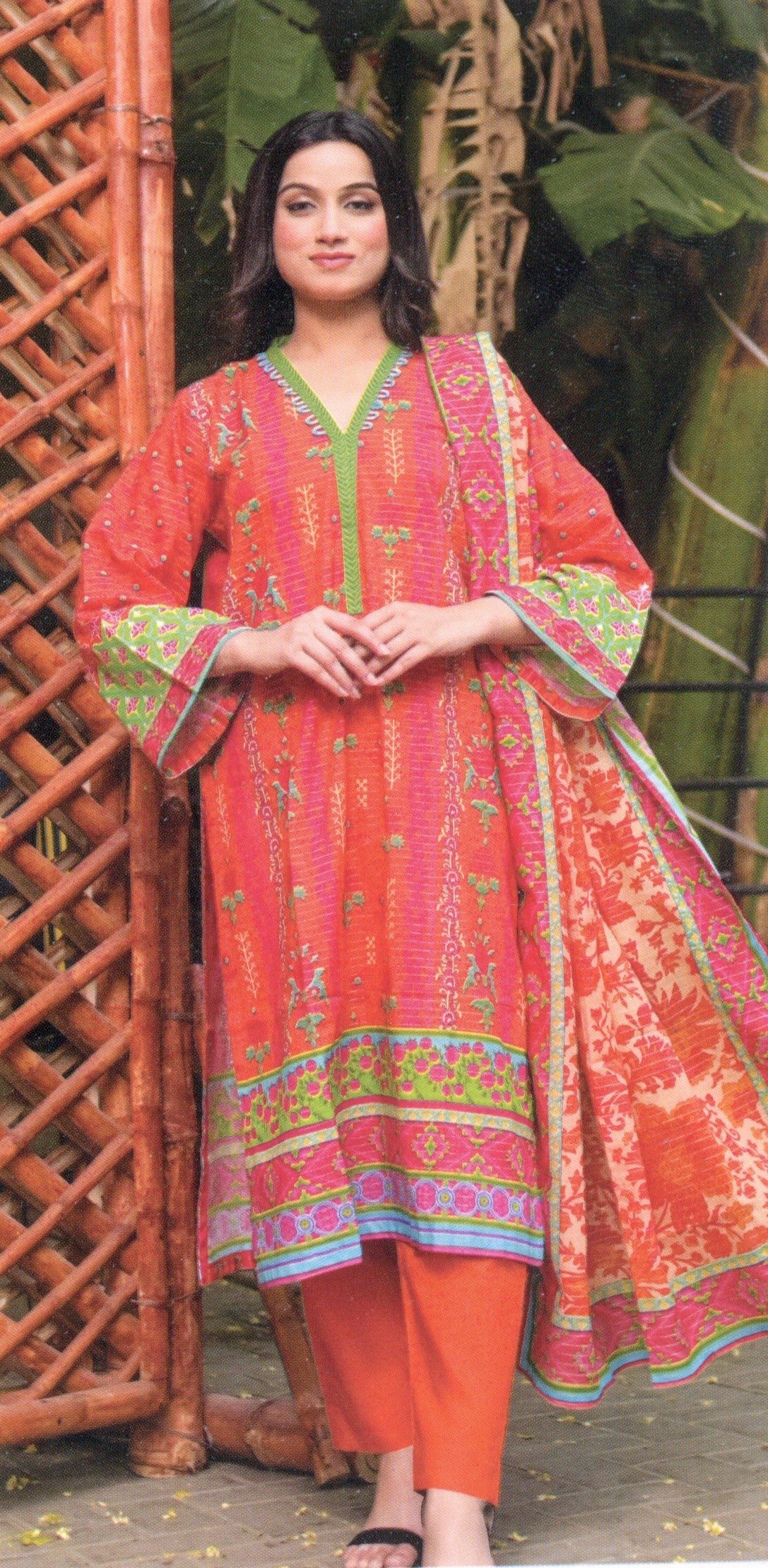JAFF-AYNA-LAWN-1072