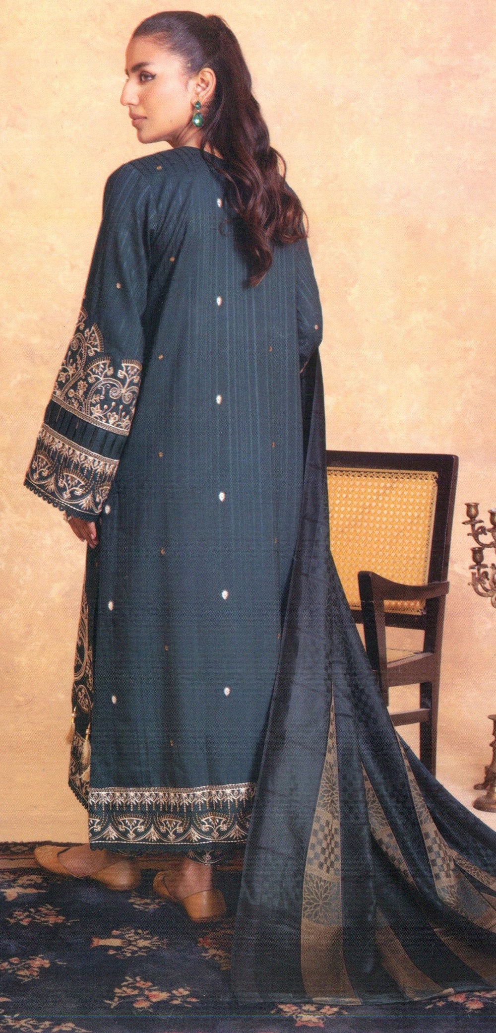 JOH-AMAAJ-JW-012