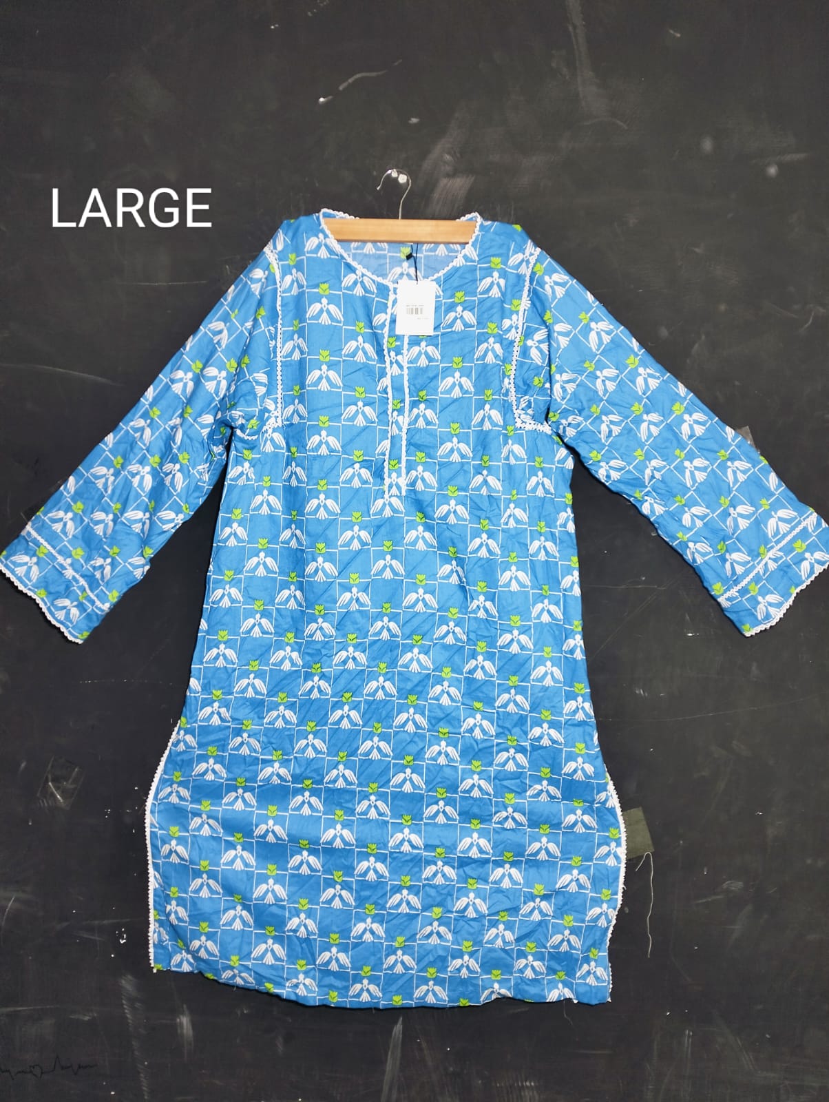 LARGE-117