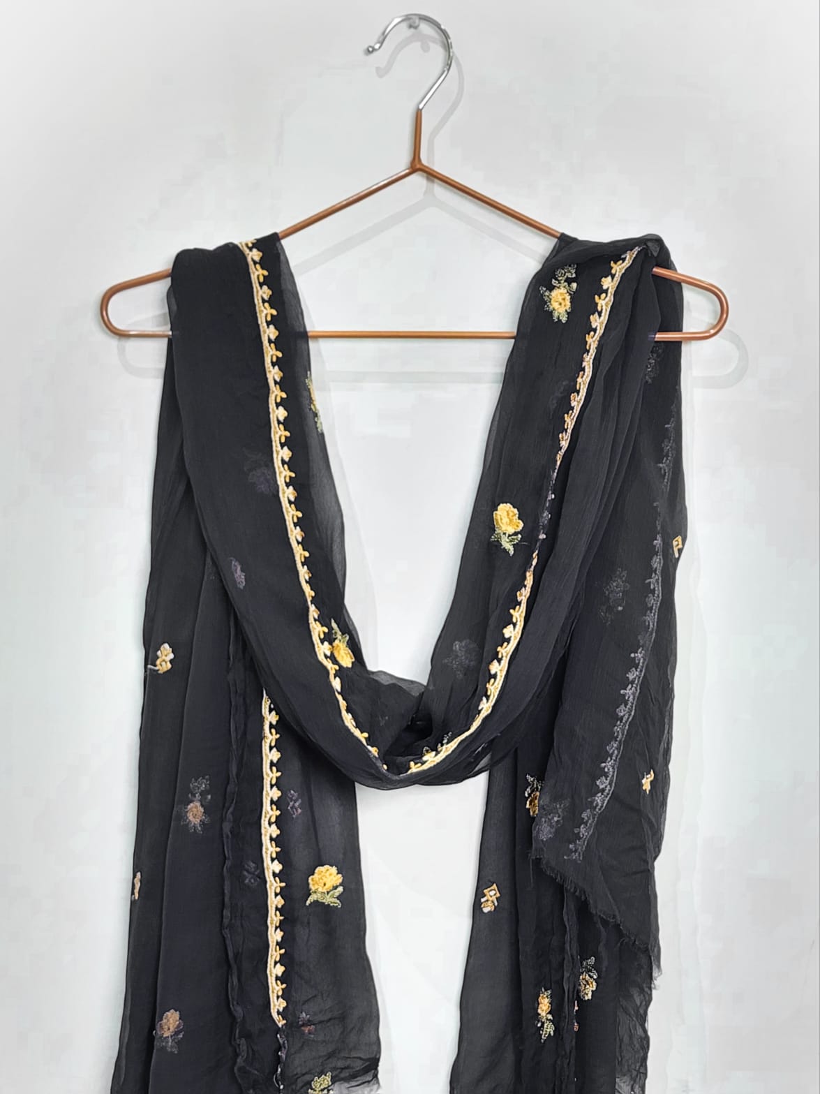 MB-DUPATTA-E-01