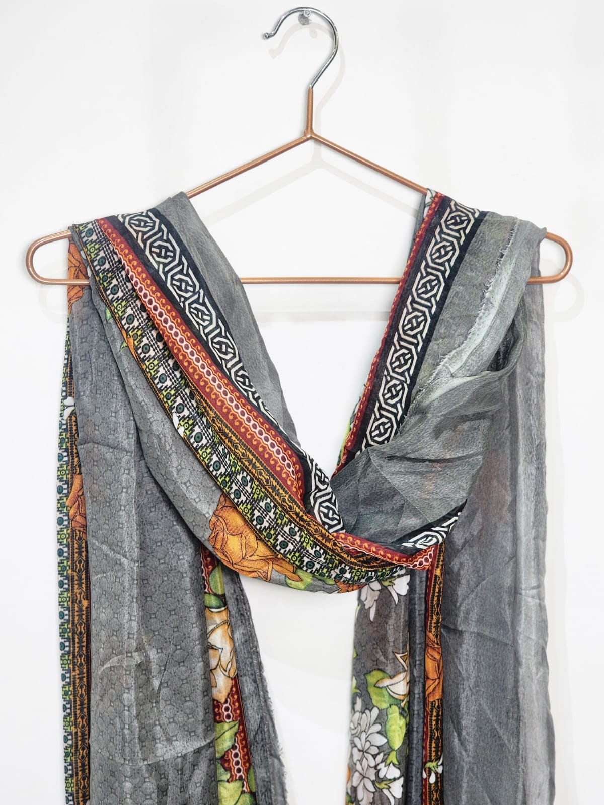 MB-DUPATTA-P-100