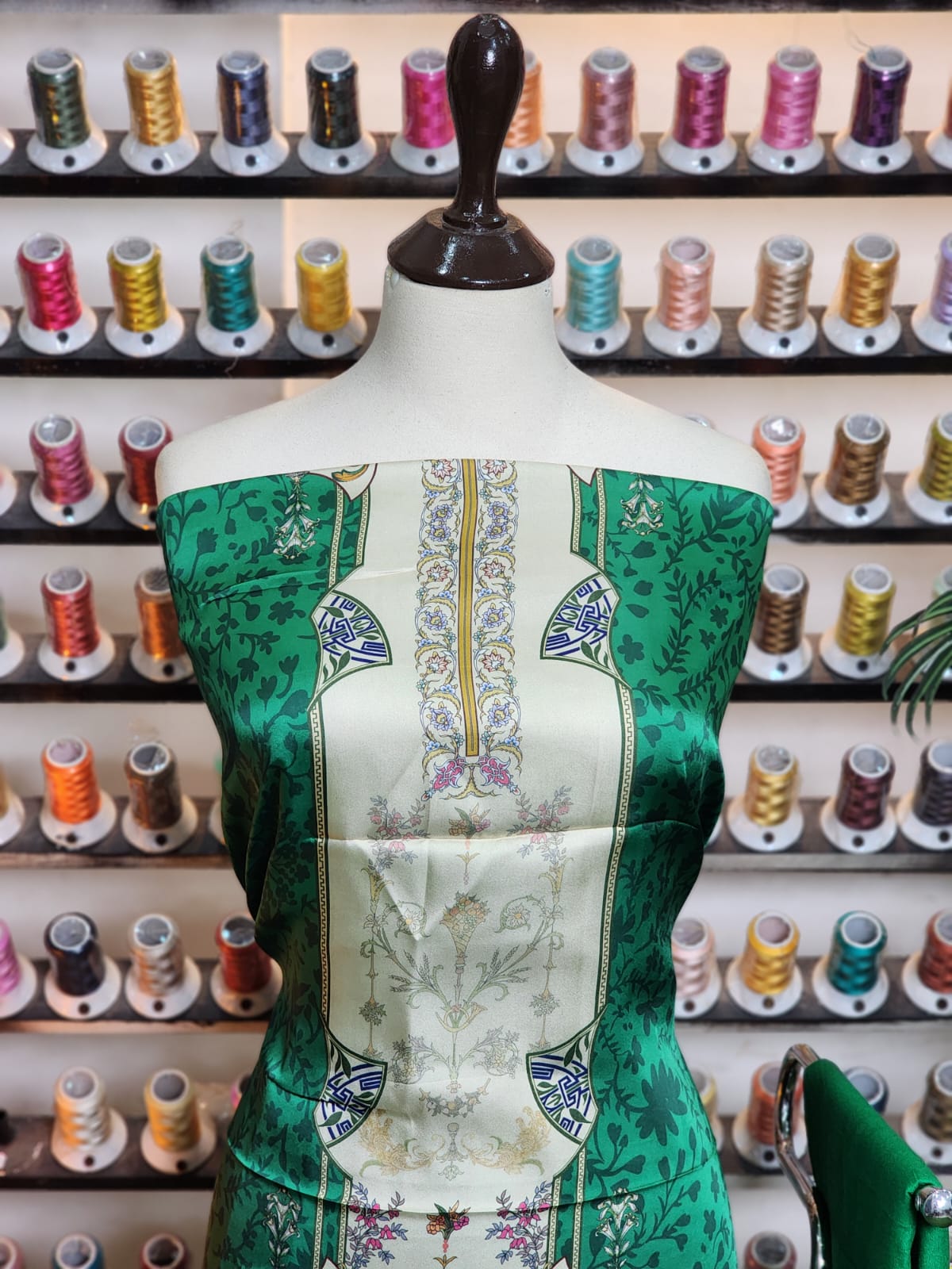 MB-P24-SILK-ST-2PC-032