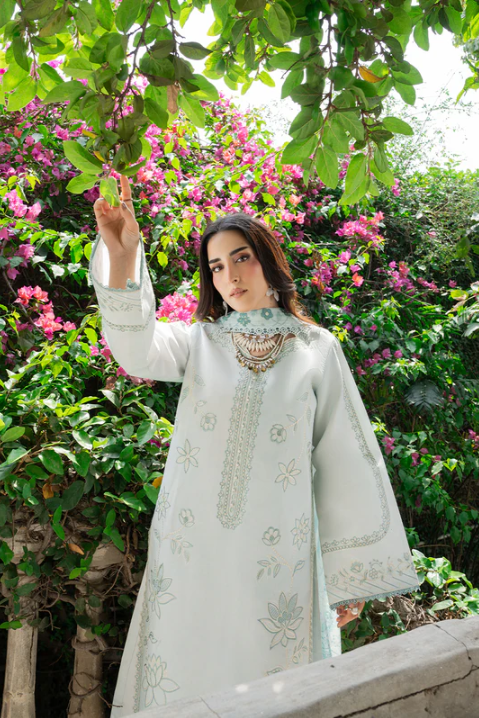 MHNR-AMAYA-LUX-5201