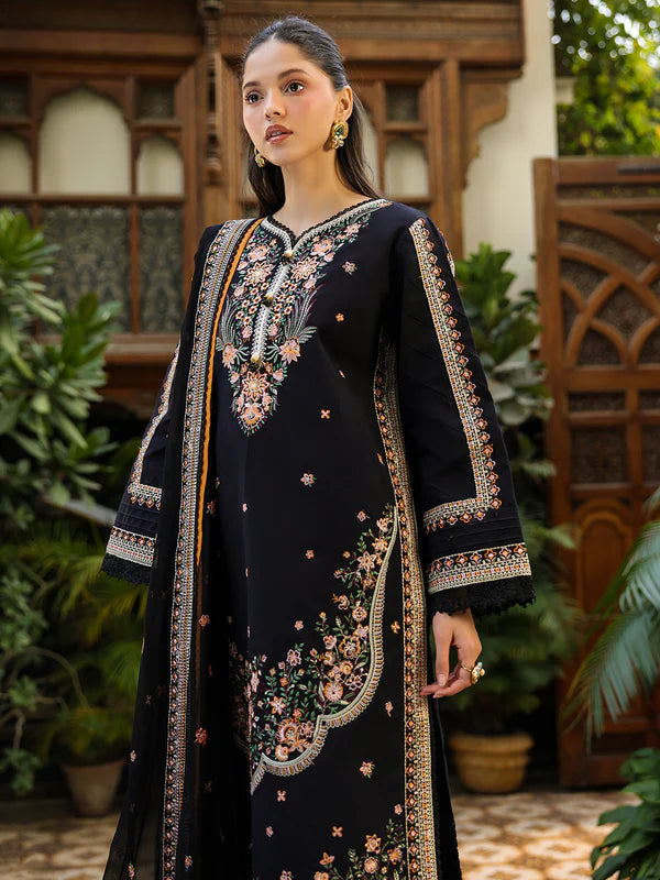 MHNR-SHANAYA-LUX-3390