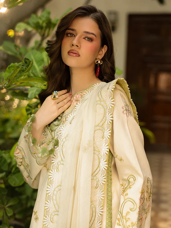MHNR-SHANAYA-LUX-3395