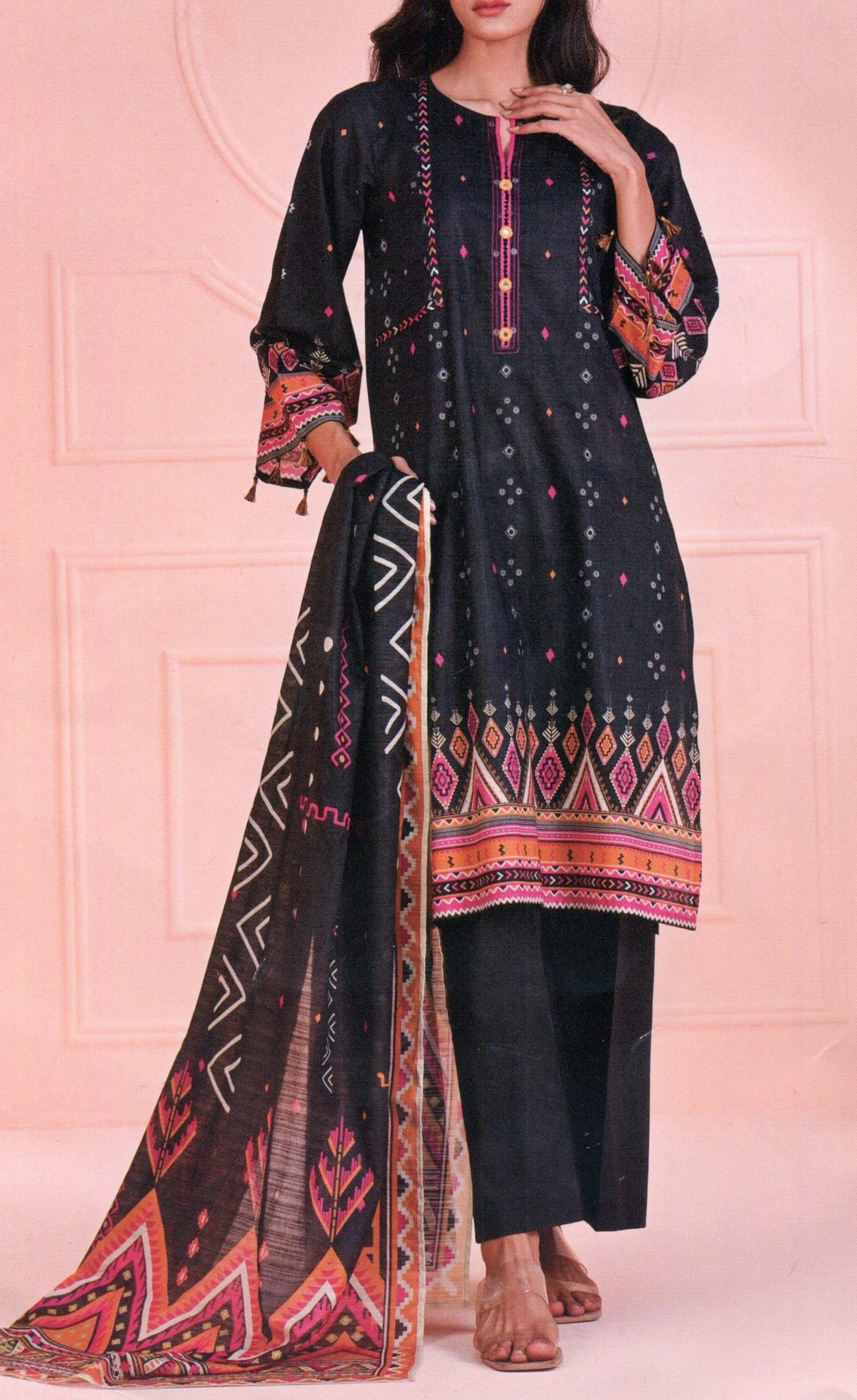MUSKAN-PRINTED-LAWN-3PC-11