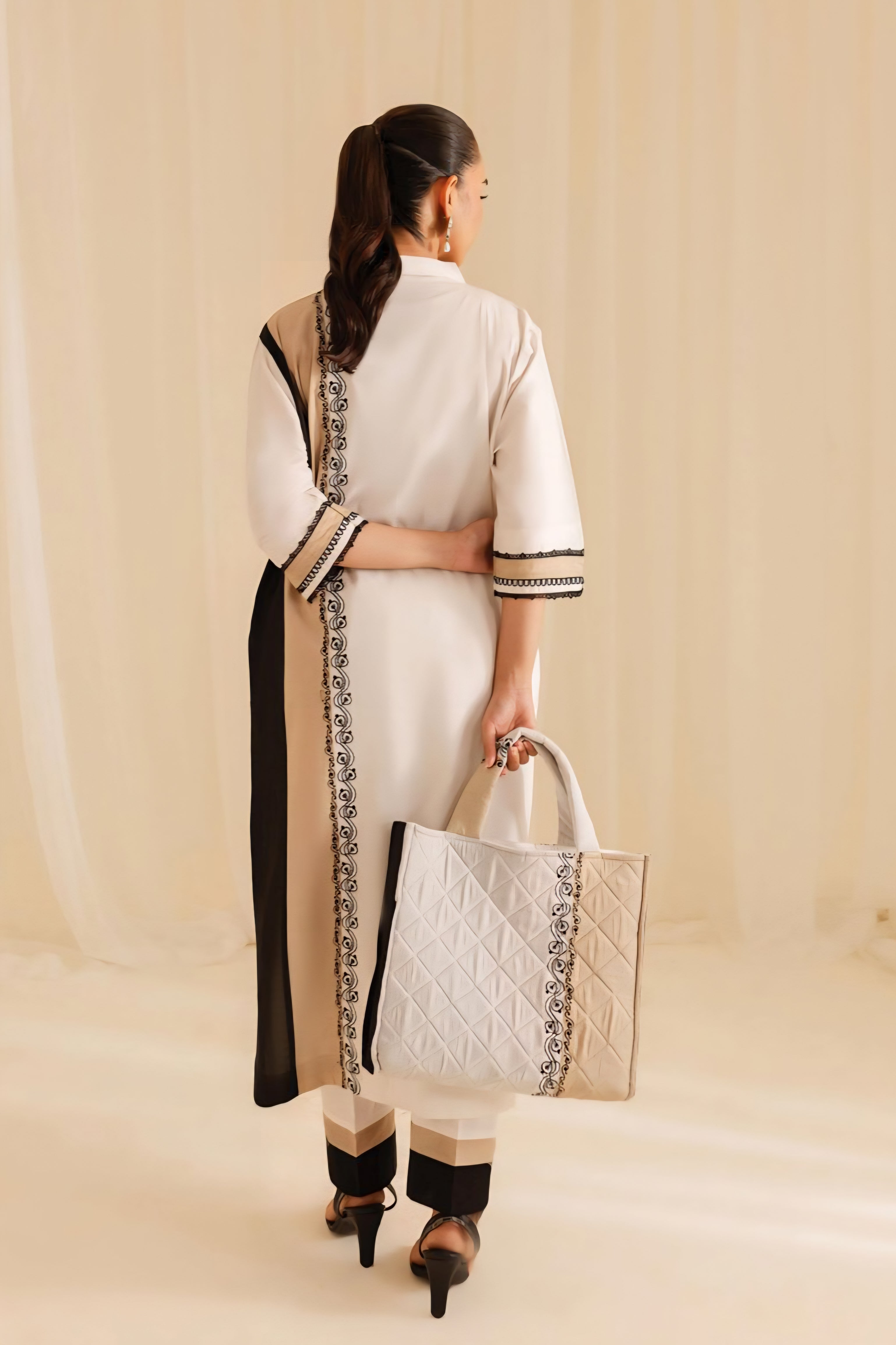 Mahnur Stitched Plain Embroidered Lawn ST 2pc