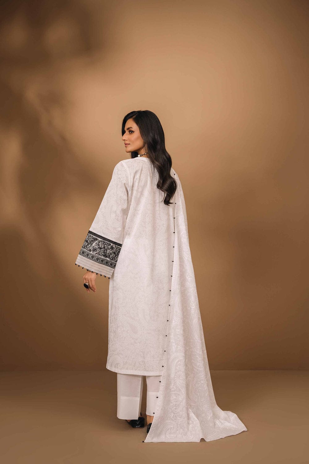 N-EMB-50%-LWN-3PC-89