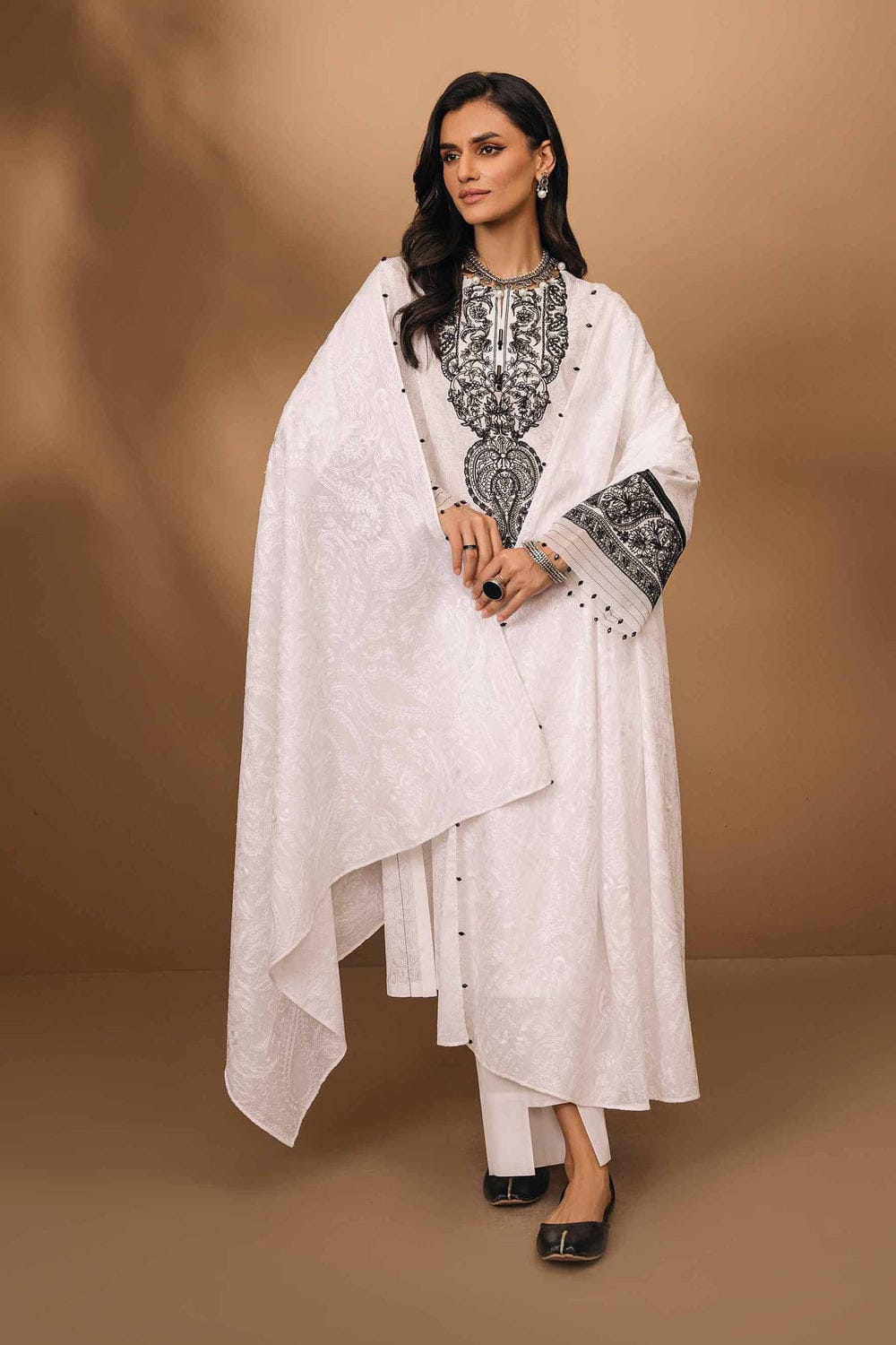 N-EMB-50%-LWN-3PC-89