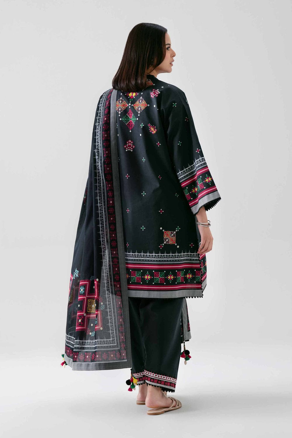 NISHAT-EMB-3P-7023