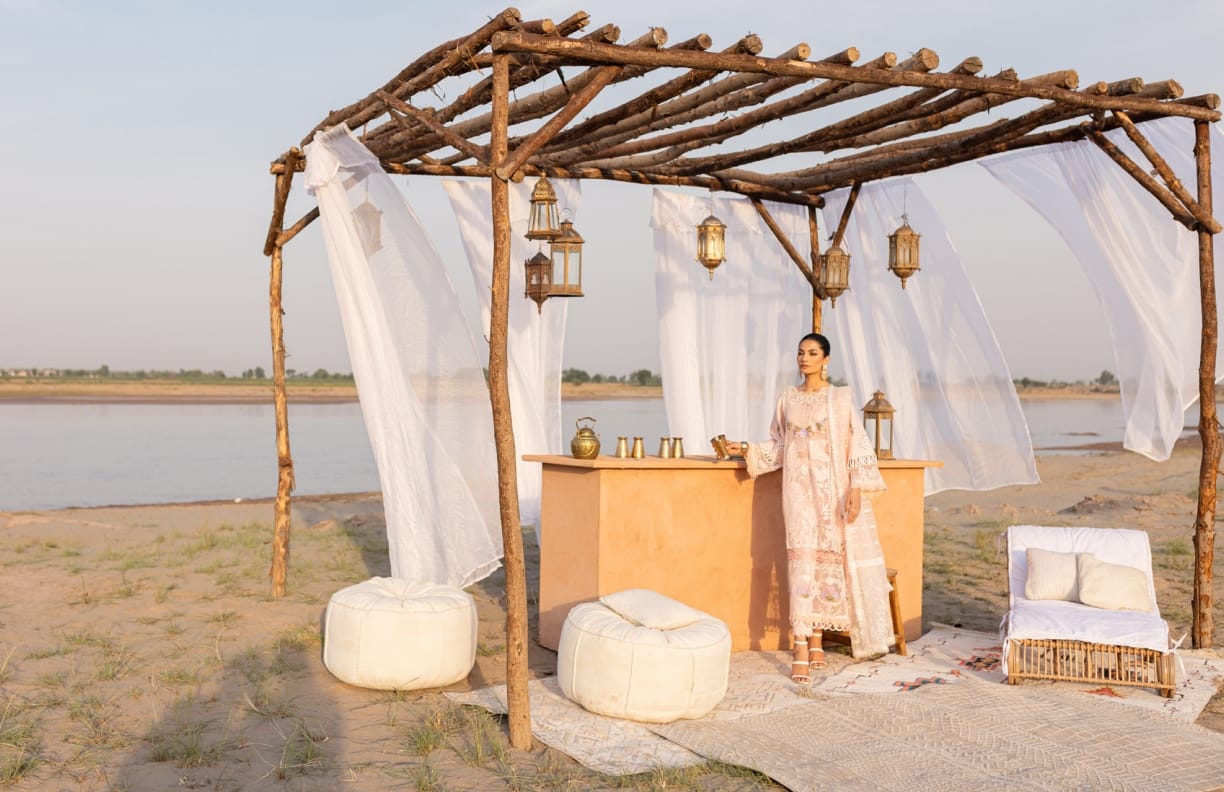 PARISHAY-JANAN-LUXURY-EMB-3PC-01