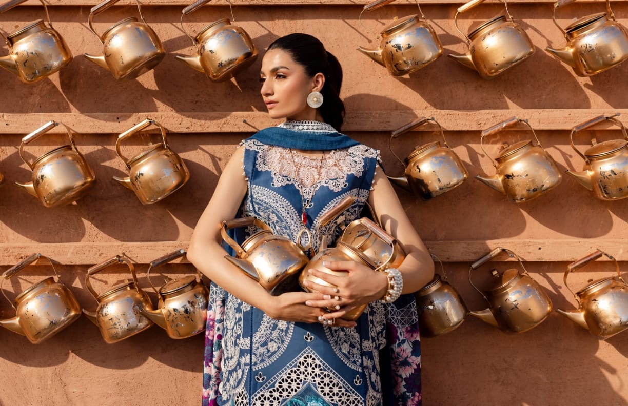 PARISHAY-JANAN-LUXURY-EMB-3PC-07