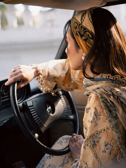 PR-VOL-2-IVY-BLOOM-09