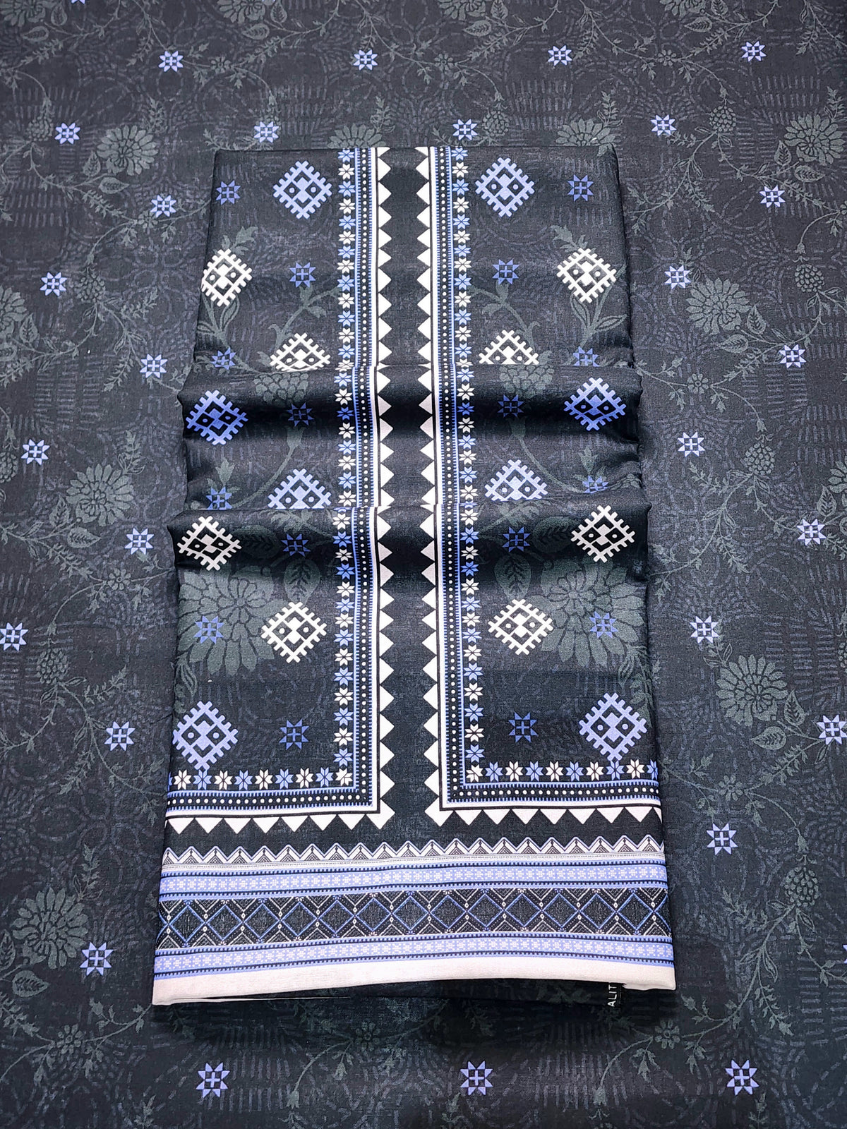PREM-KHDR-2PC-6646