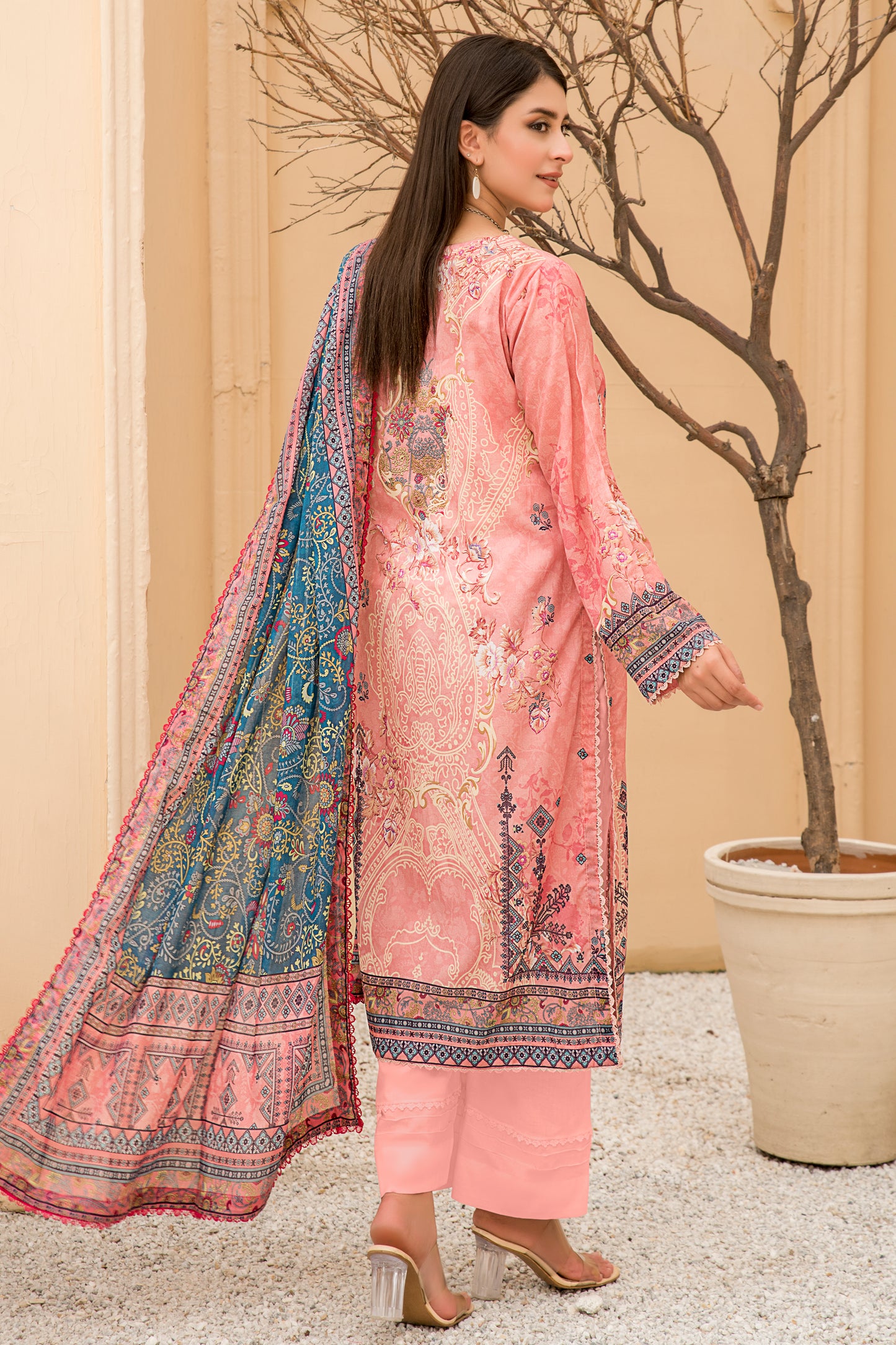 Hania Minahil Digital Printed Lawn 3pc