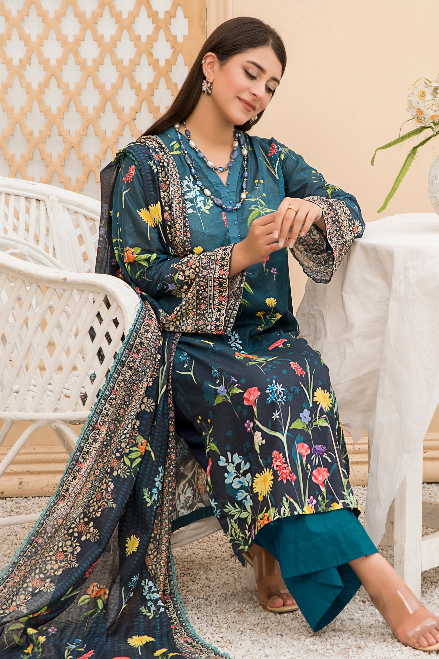 Hania Minahil Digital Printed Lawn 3pc