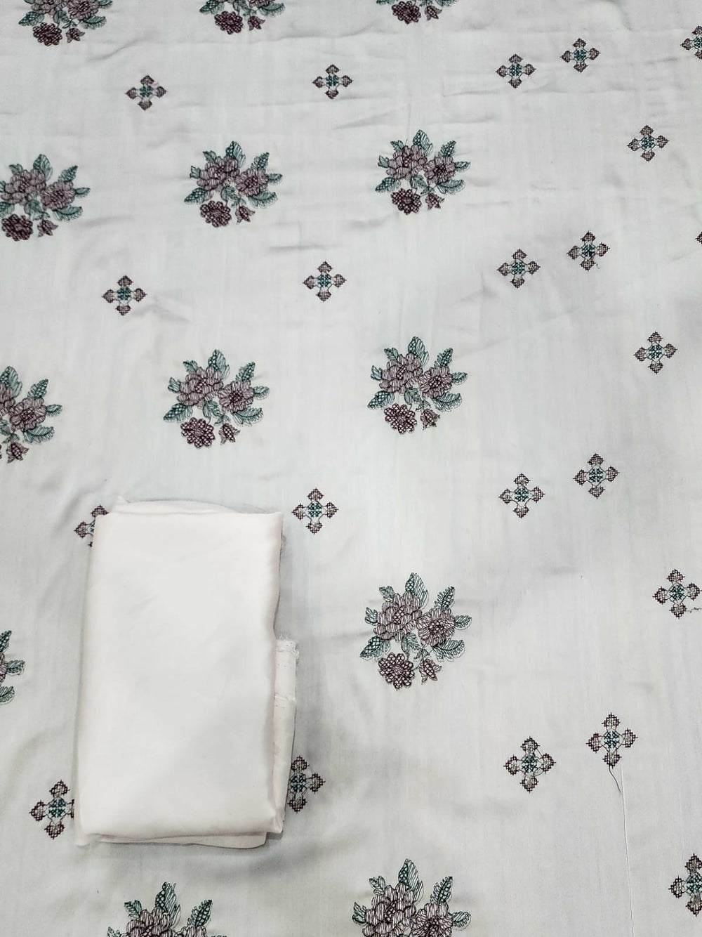 SAPP-EMB-SILK-ST-439