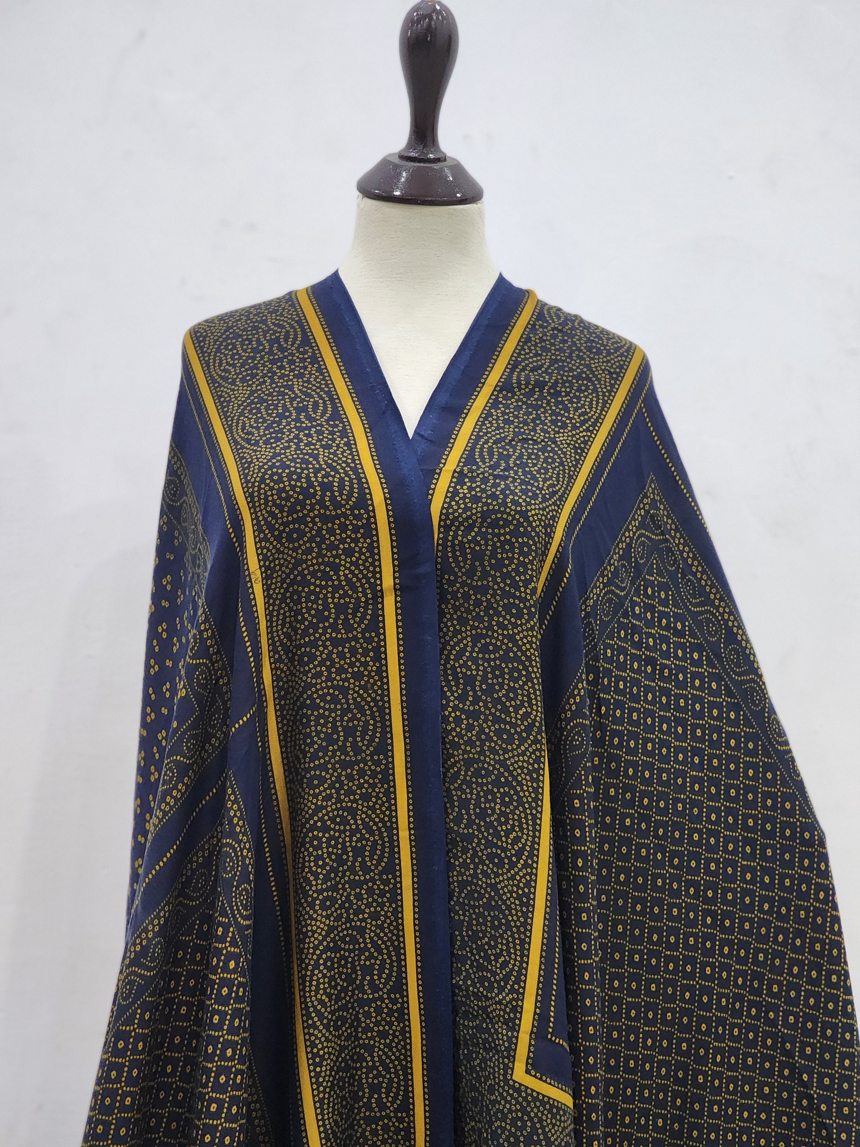 SAPP-WOOL-SHAWL-100