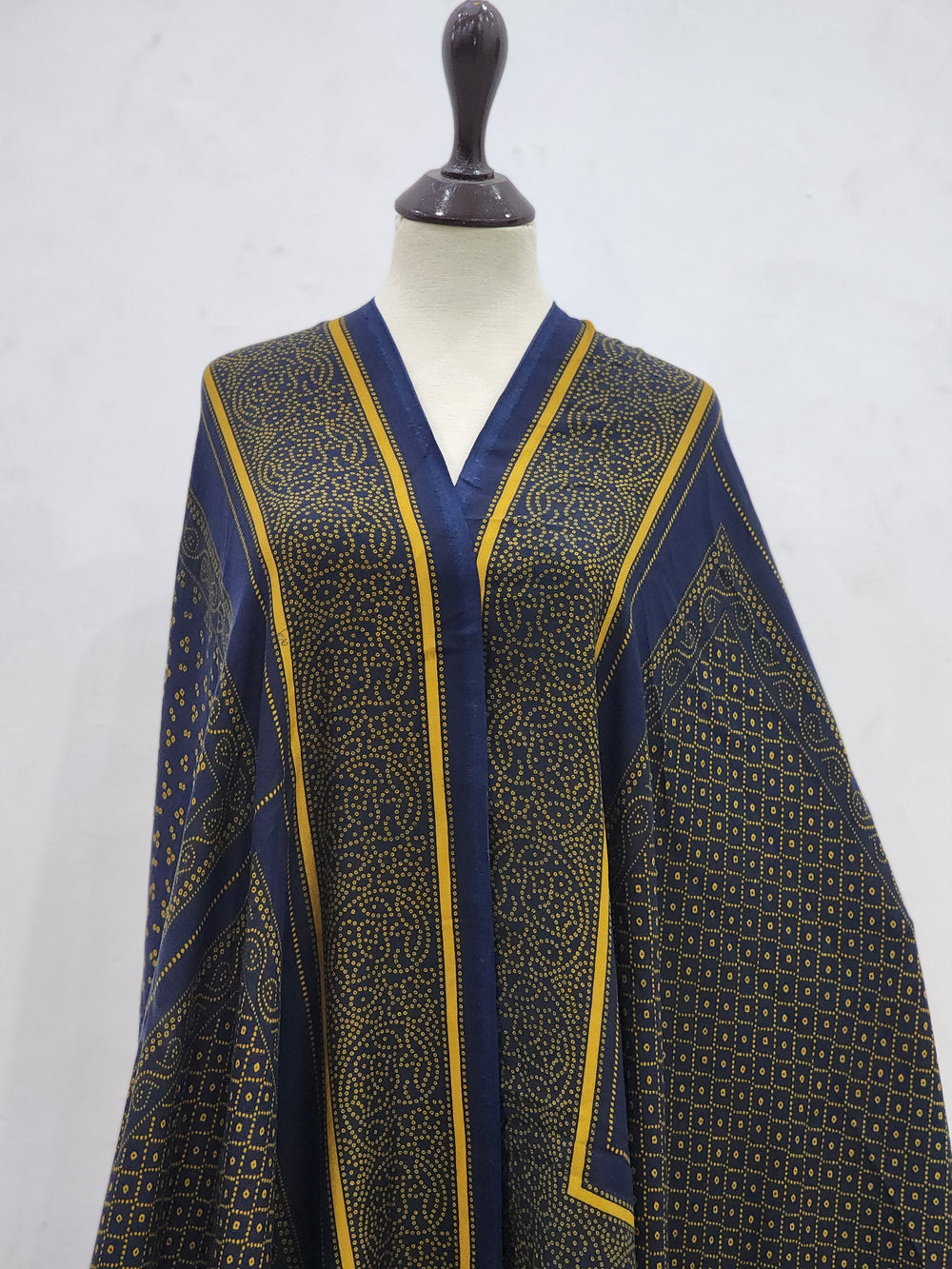 SAPP-WOOL-SHAWL-100