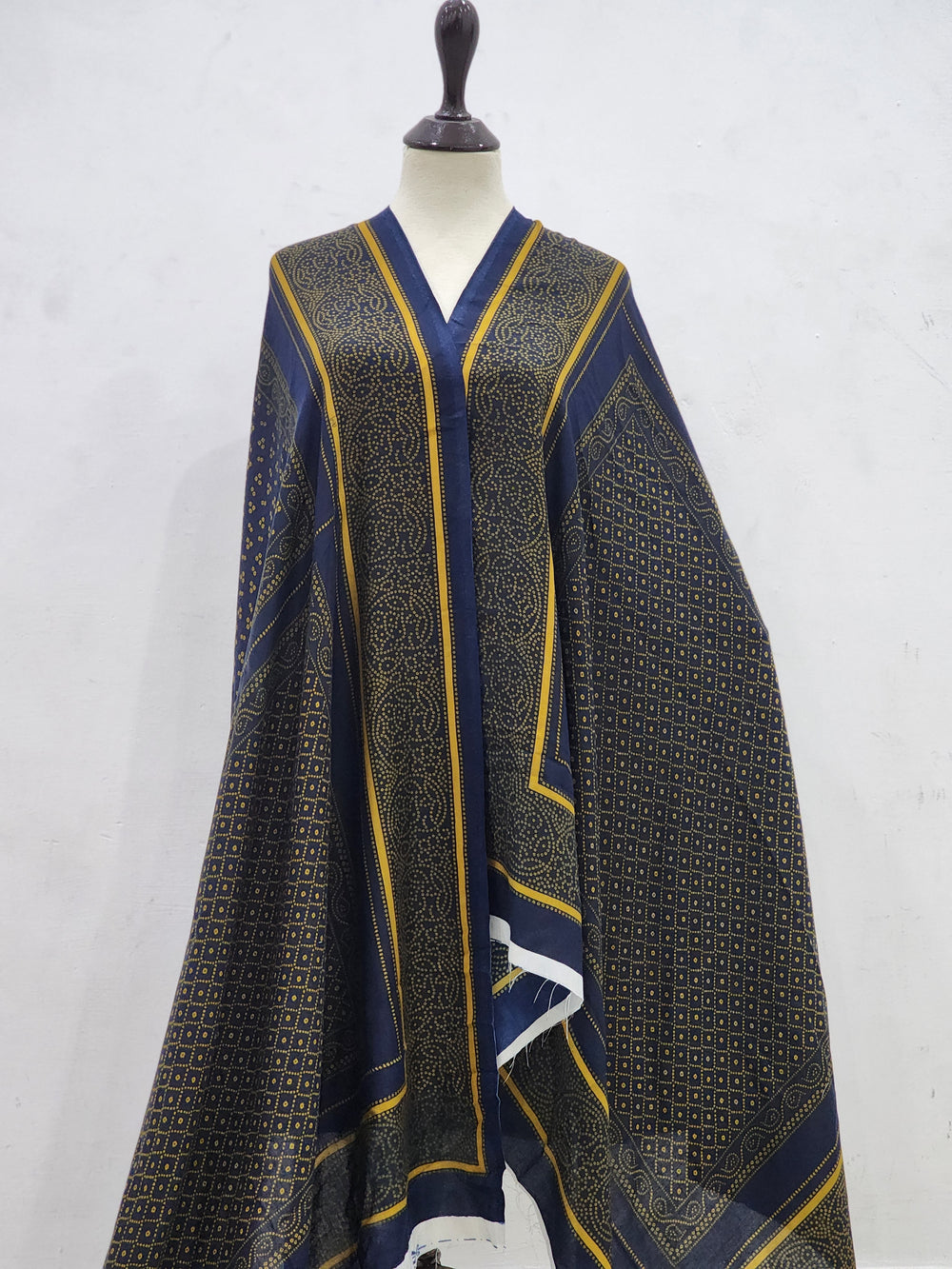 SAPP-WOOL-SHAWL-100