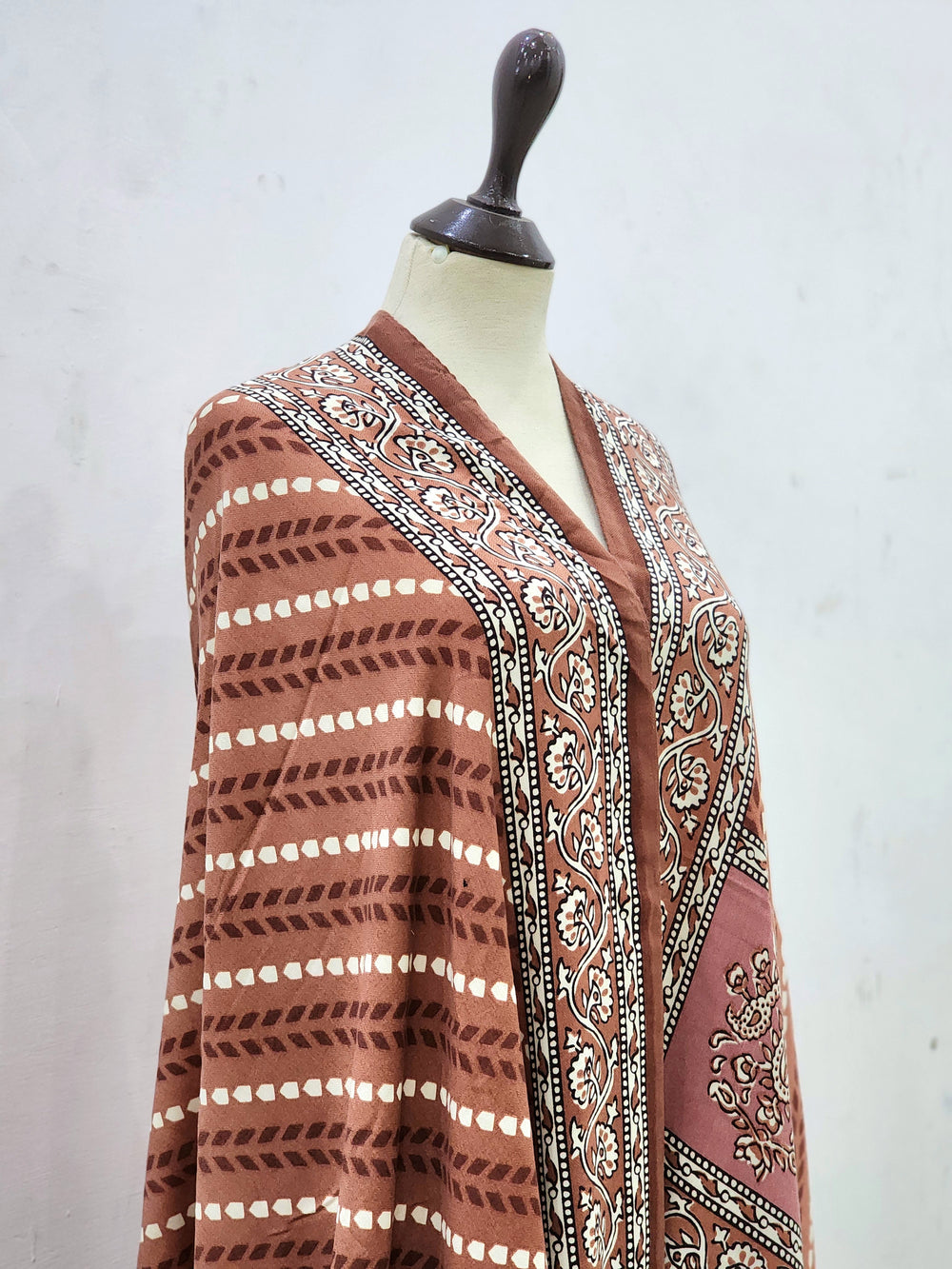 SAPP-WOOL-SHAWL-90