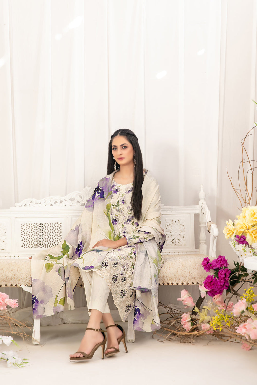 TWKL-LACECIA-D5611