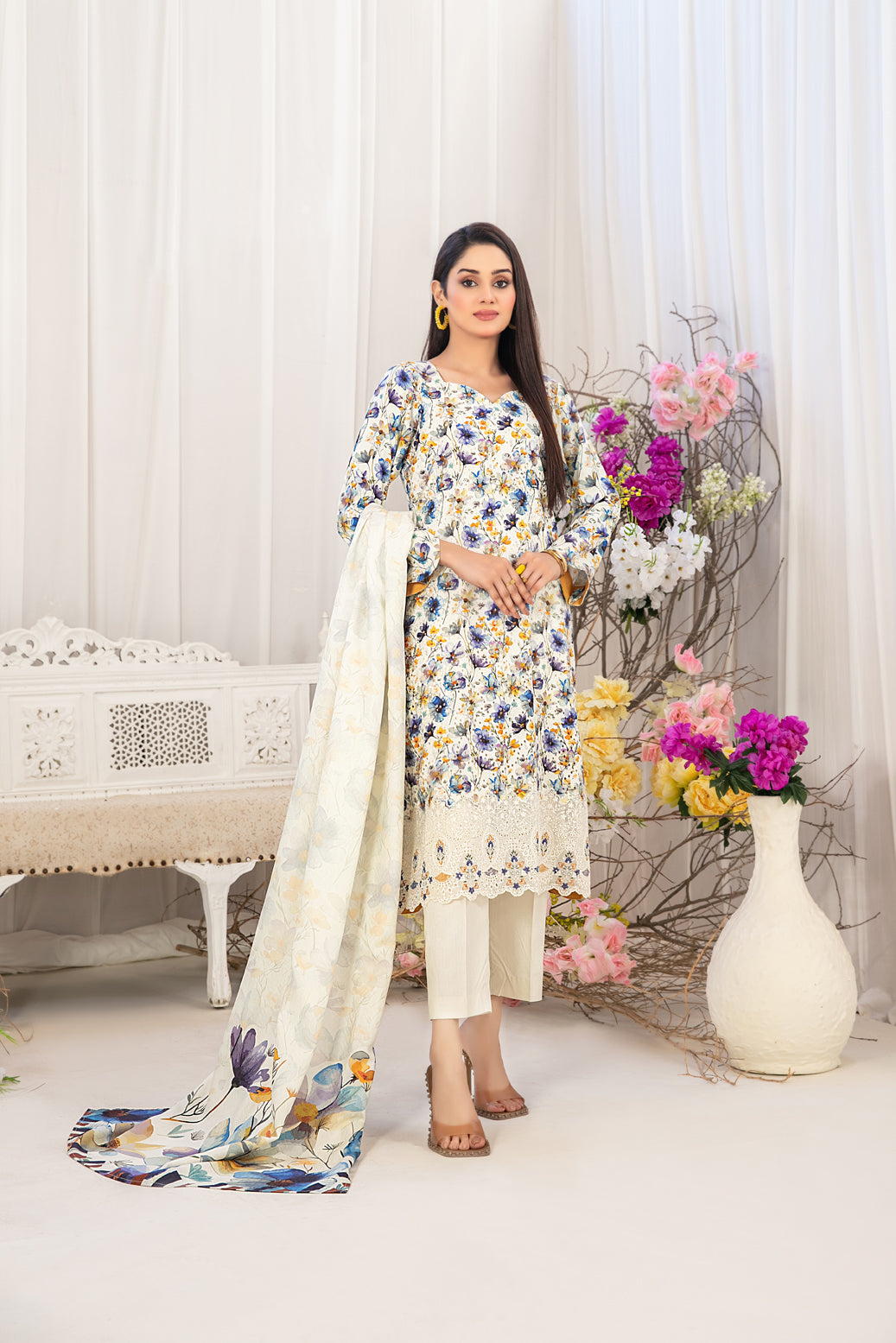 TWKL-LACECIA-D5613