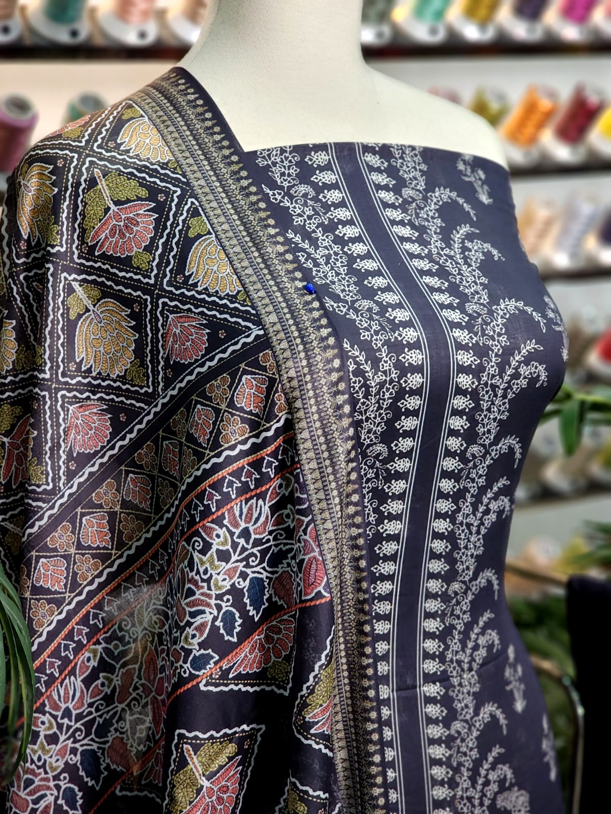 Wirsa By Zainab Digital Printed Lawn 3pc WIRSA-PRINTED-LAWN-D-42 ...