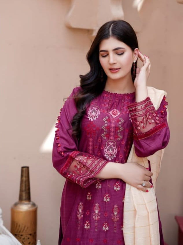 Noor Jahan Embroidered Unstitched Lawn 3pc Koh-e-Noor - Branded Cut Pieces