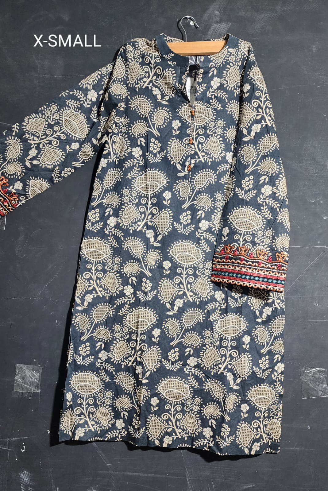X-SMALL-135