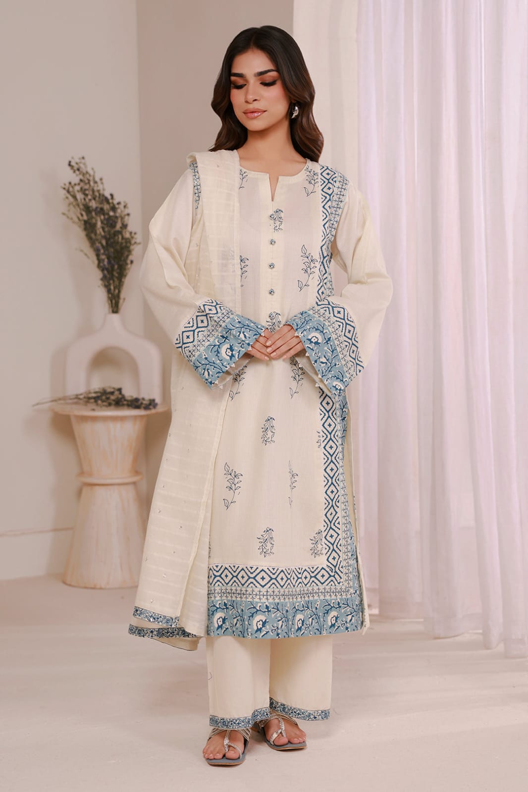 Zellbury Stitched Embroidered Lawn ST 2pc