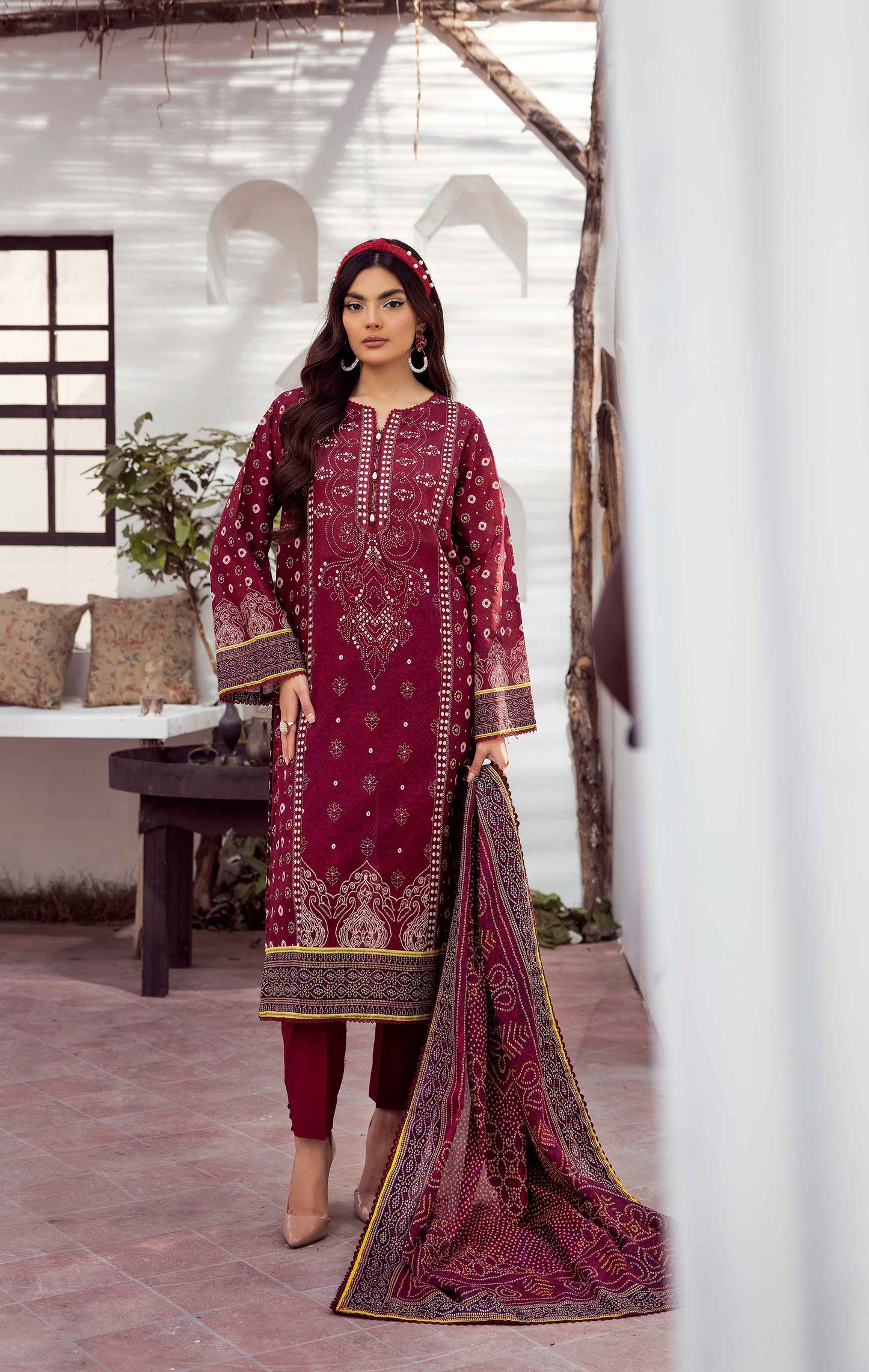 Suhana Bazm-e-Dinar printed Lawn 3PC - Branded Cut Pieces